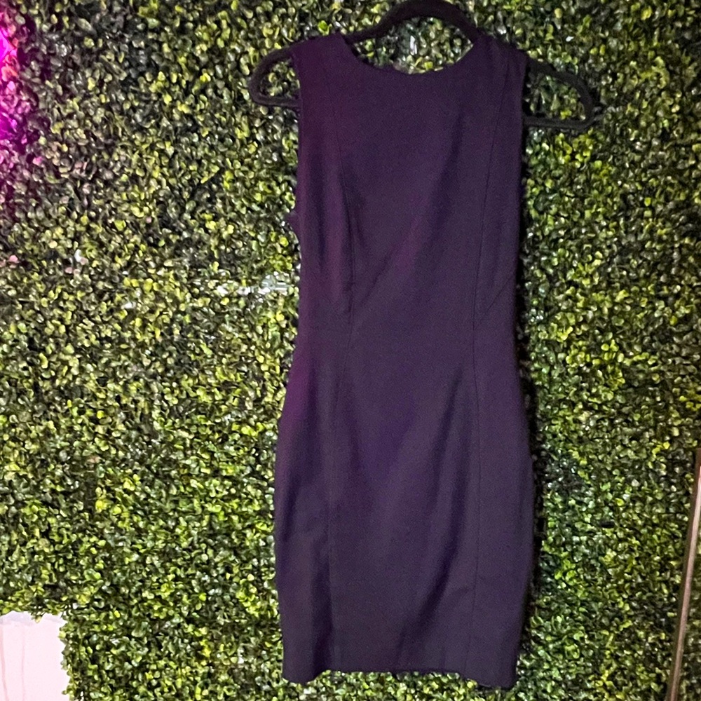 H&M | Women’s Businesswear | Size : 4
Condition: Lightly Worn
